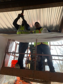 Building Shrink Wrapping in New York City – providing coverage for new concrete and heat for the construction workers.
